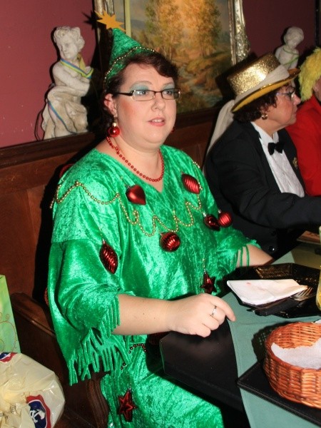 Weiberfastnacht Leinespatzen 2009  020.jpg